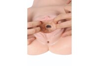 Maga Kore Minamis Glossy Hole