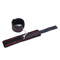 OHMAMA Scandal Handschellen