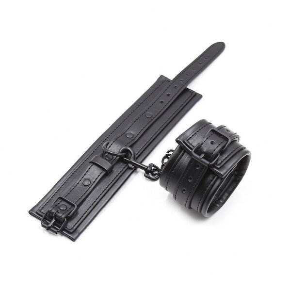 OHMAMA handcuffs with leather strap and black metal chain