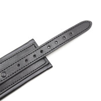 OHMAMA handcuffs with leather strap and black metal chain