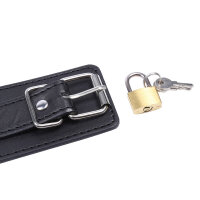 OHMAMA Handfesseln mit Ring schwarz