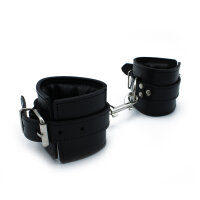 Kiotos Padded Leather Handcuffs Black